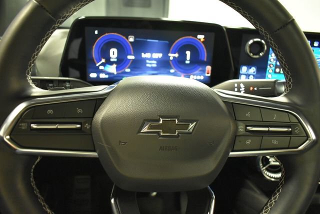 Certified 2025 Chevrolet Blazer EV LT AWD/4WD image 16
