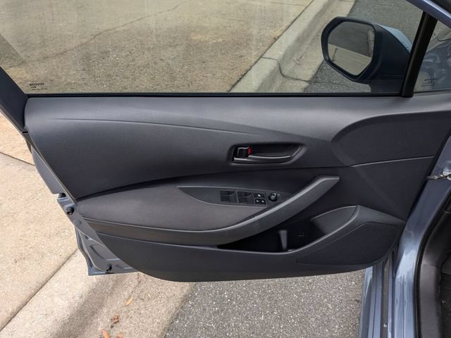 Used 2024 Toyota Corolla LE FWD image 24