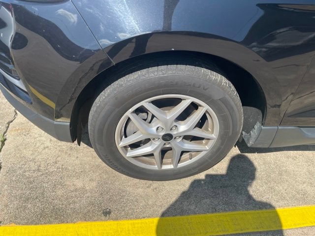 Used 2023 Ford Edge SEL AWD/4WD image 2