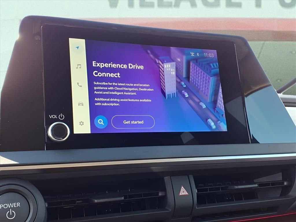 New 2026 Toyota Prius Plug-In Hybrid FWD image 14