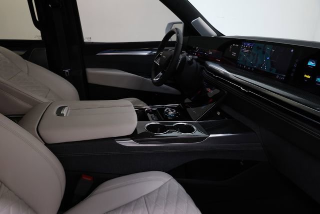 Used 2026 Cadillac Escalade V image 97