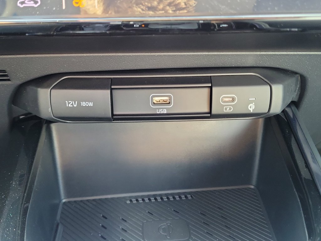 New 2026 Kia Niro EX w/ EX Premium Package FWD image 34