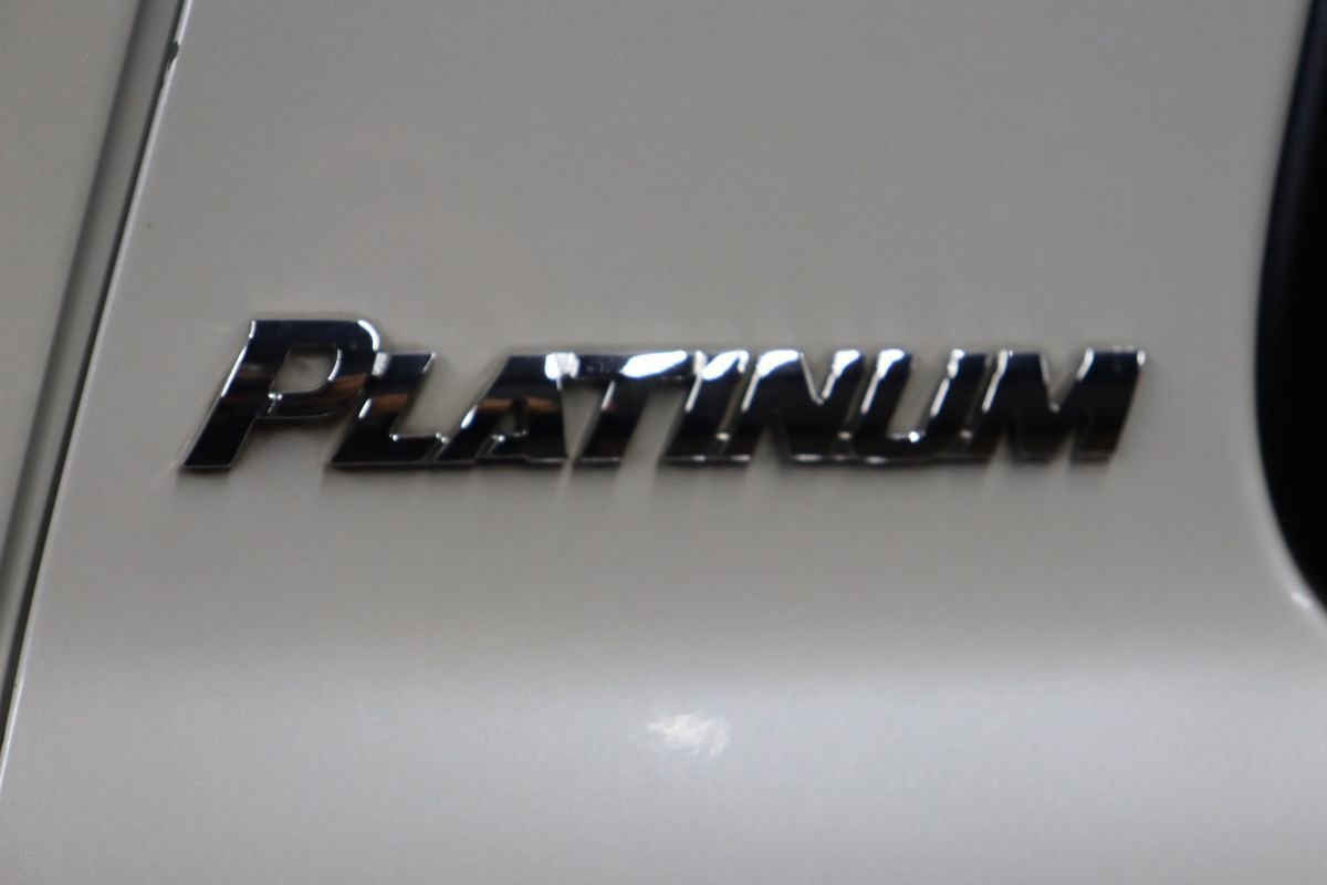 Used 2013 Toyota Sequoia Platinum RWD image 10