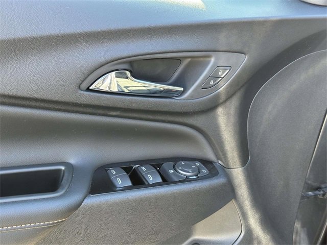 Used 2022 Chevrolet Equinox Premier image 13