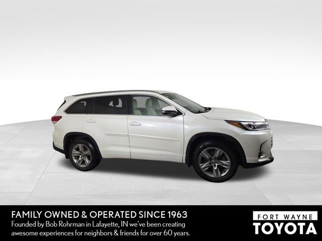 Used 2019 Toyota Highlander Limited image 5