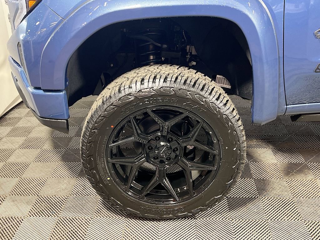 New 2026 GMC Sierra 1500 Elevation w/ Elevation Premium Package AWD/4WD image 24