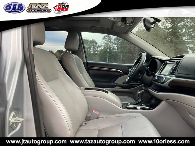Used 2014 Toyota Highlander Limited FWD image 15