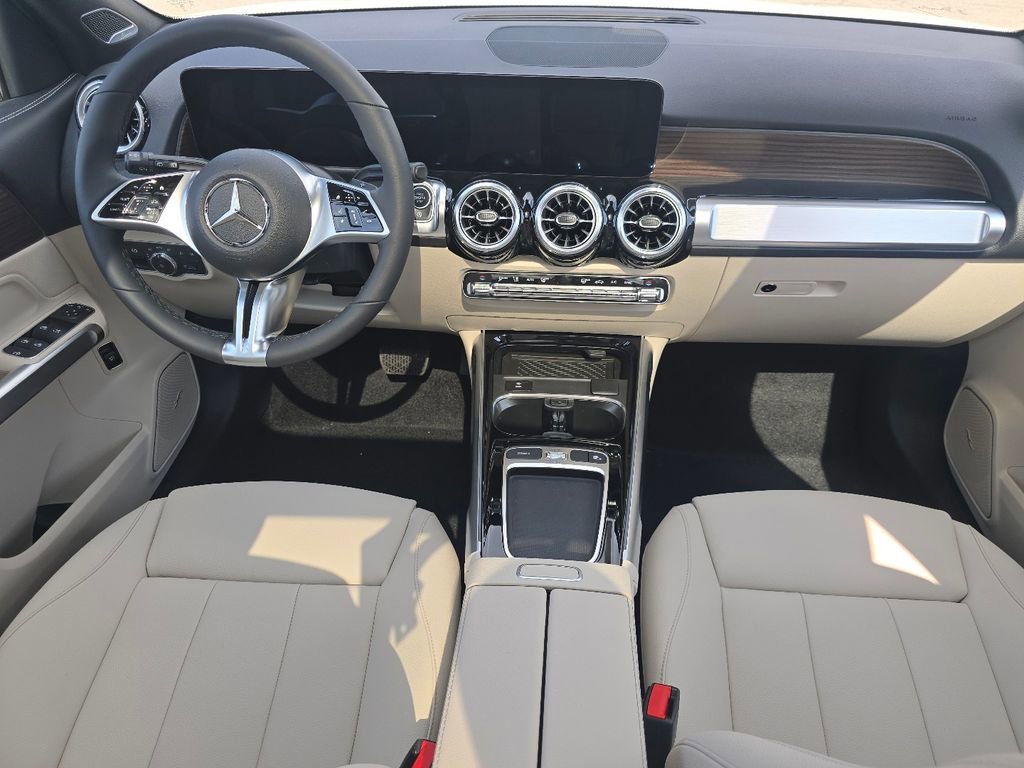 New 2026 Mercedes-Benz GLB 250 4MATIC image 22