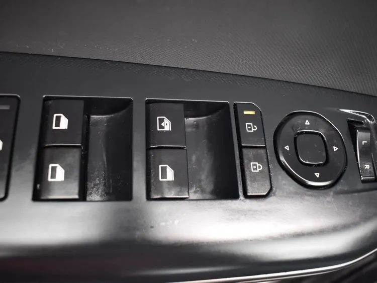 Used 2025 Kia K4 image 20