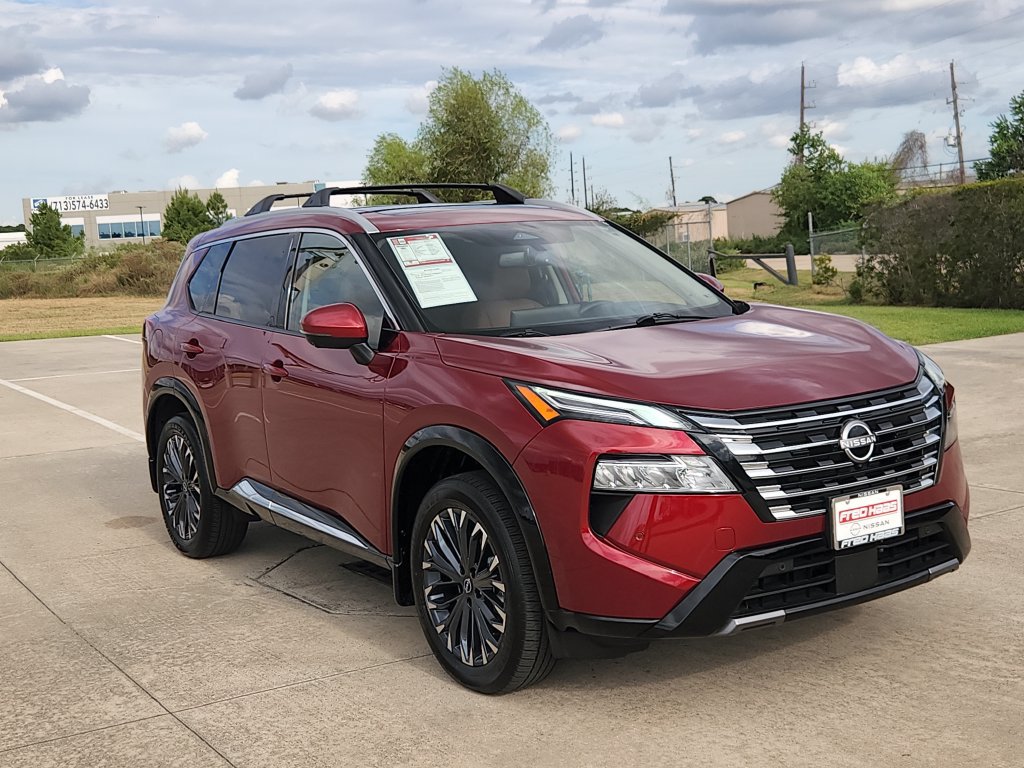 Used 2026 Nissan Rogue Platinum w/ Platinum Premium Package AWD/4WD image 3