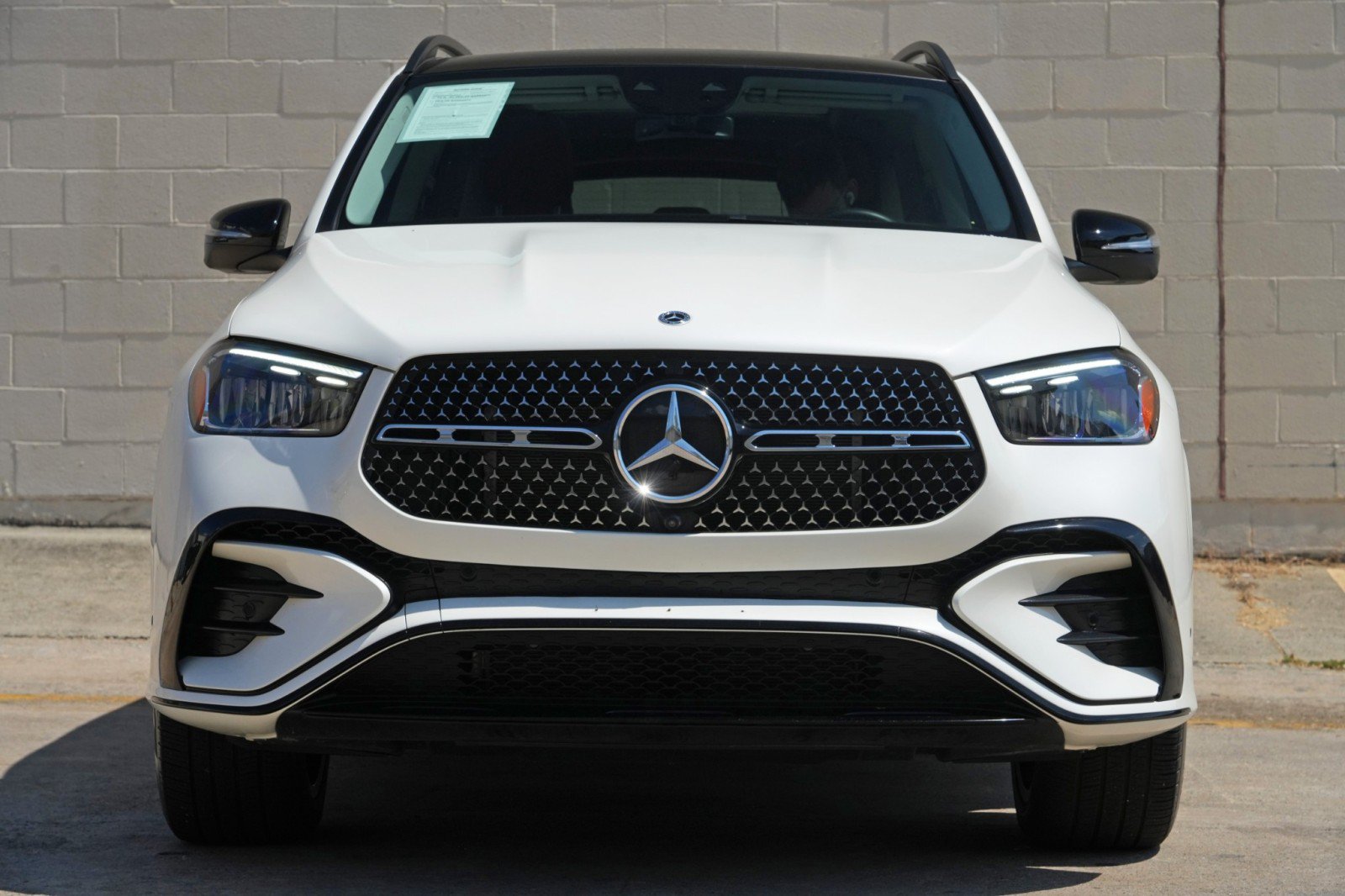 Used 2024 Mercedes-Benz GLE 580 4MATIC w/ 3rd Row Seat Package image 7