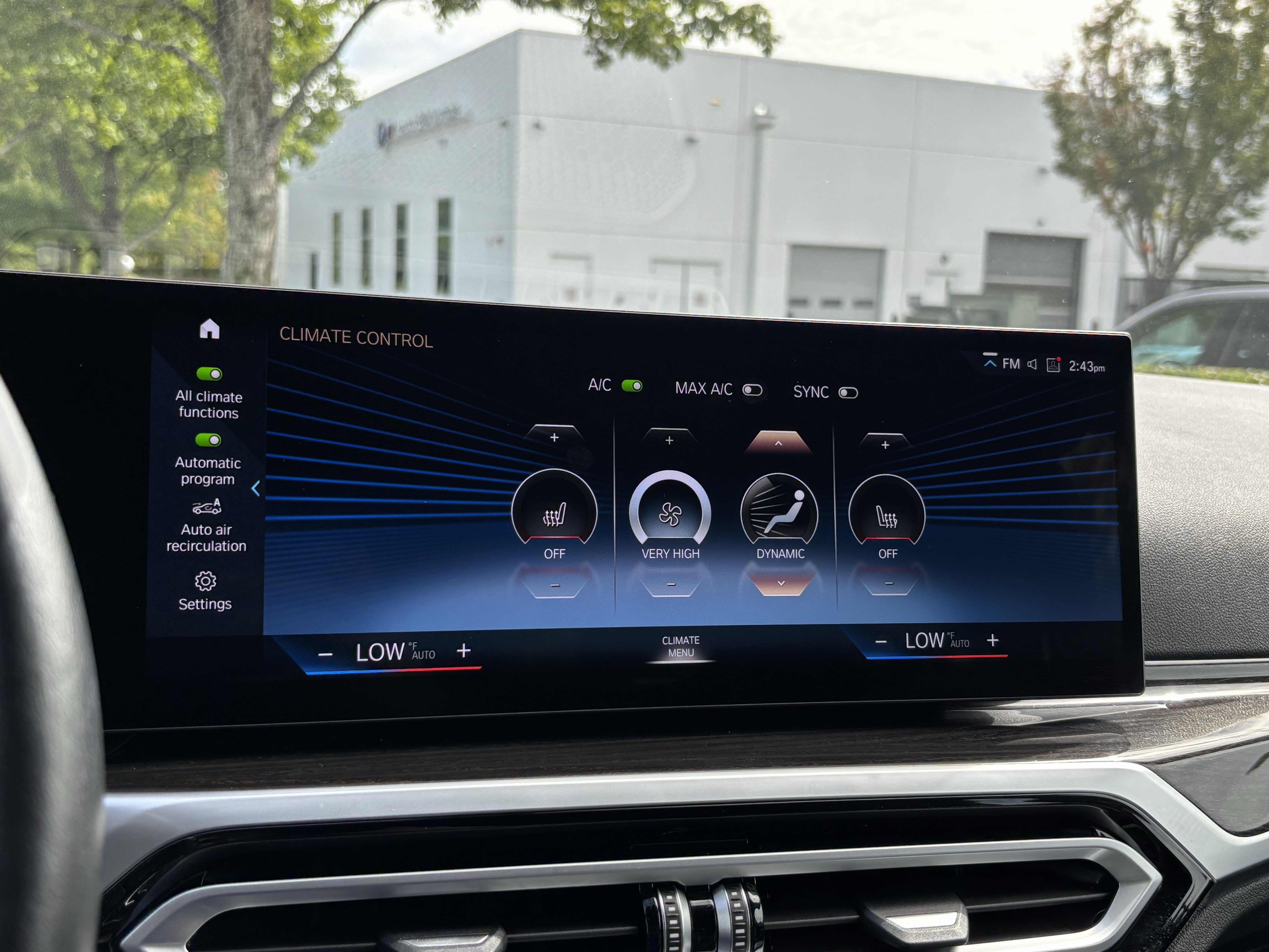 Certified 2023 BMW i4 eDrive40 w/ Premium Package RWD image 29