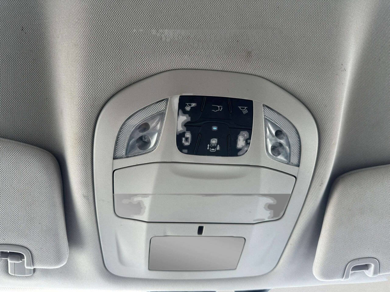 Used 2020 Chrysler Pacifica Touring-L Plus FWD image 33