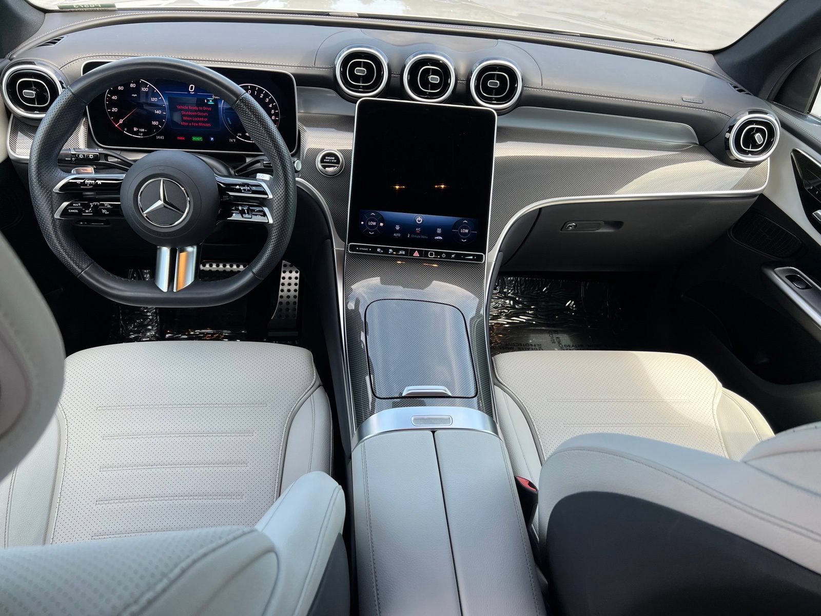 Used 2025 Mercedes-Benz GLC 350e 4MATIC w/ AMG Line image 20