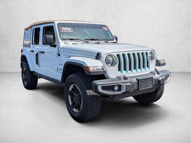 Used 2018 Jeep Wrangler Unlimited Sahara AWD/4WD image 3
