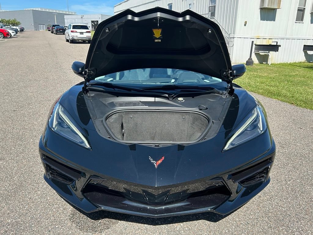Used 2025 Chevrolet Corvette Stingray Premium Cpe w/ 3LT RWD image 52