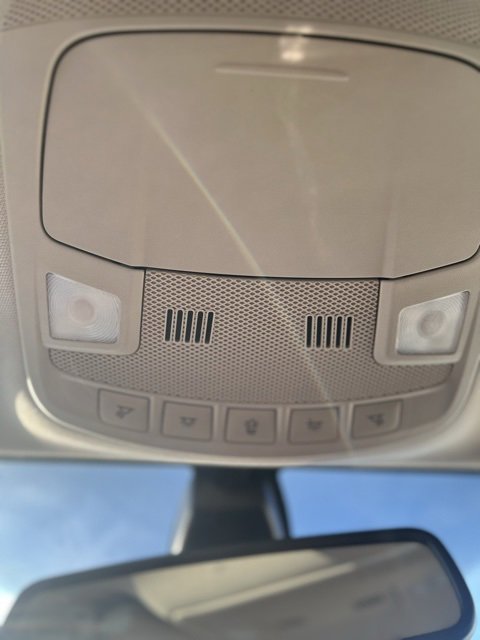 Used 2019 Ford Fusion SE image 16