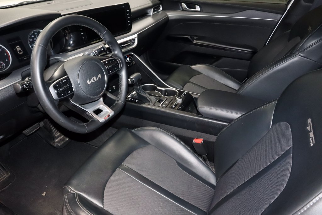 Used 2022 Kia K5 GT-Line AWD/4WD image 23