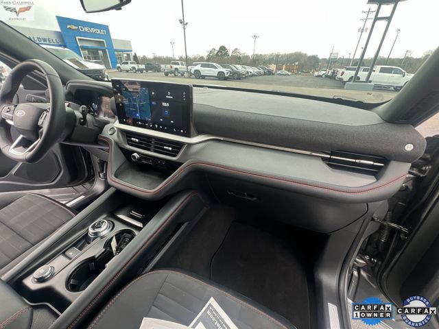 Used 2025 Ford Explorer ST-Line w/ ST-Line Street Pack image 28