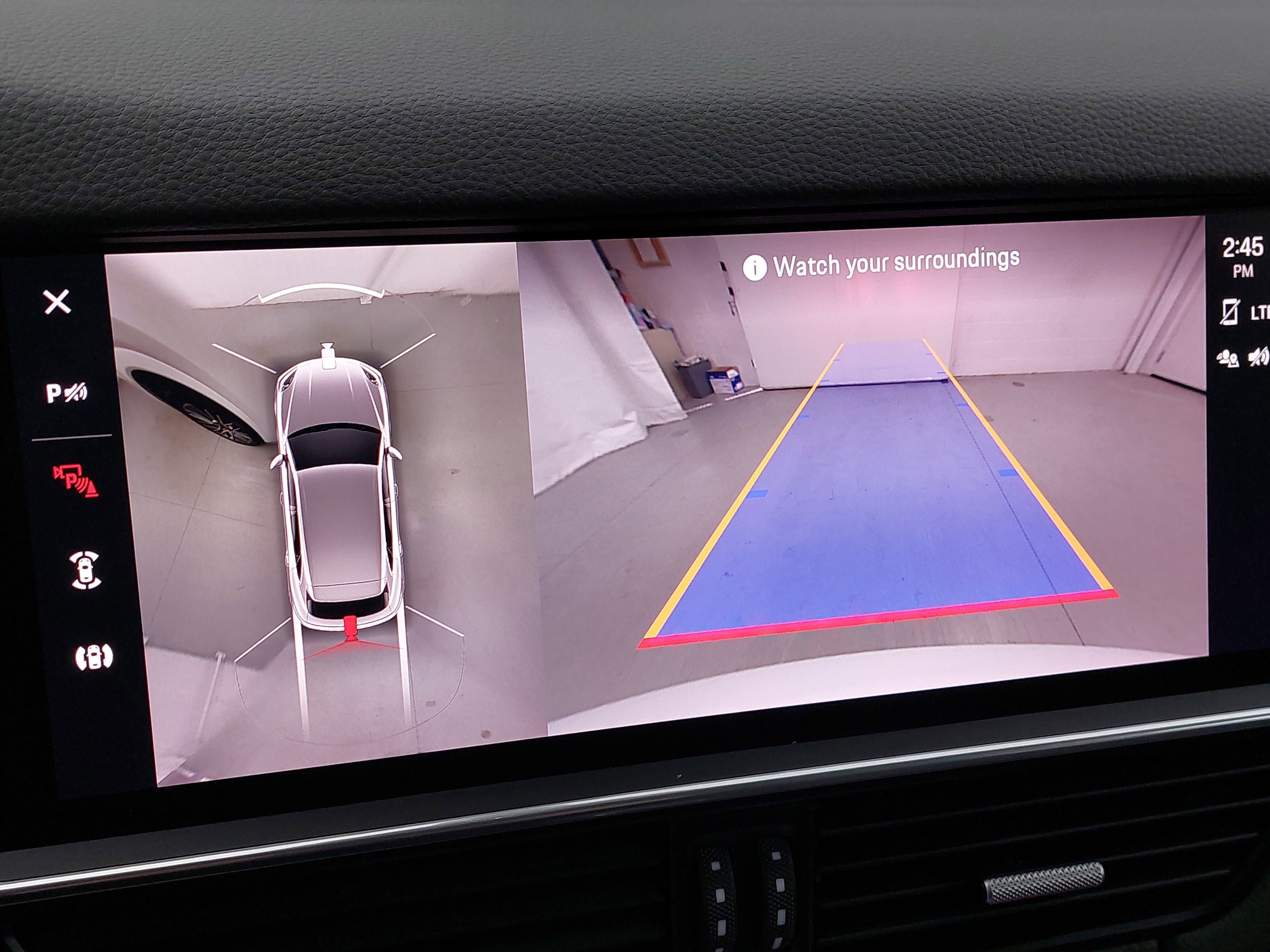 Certified 2023 Porsche Cayenne Platinum Edition image 26