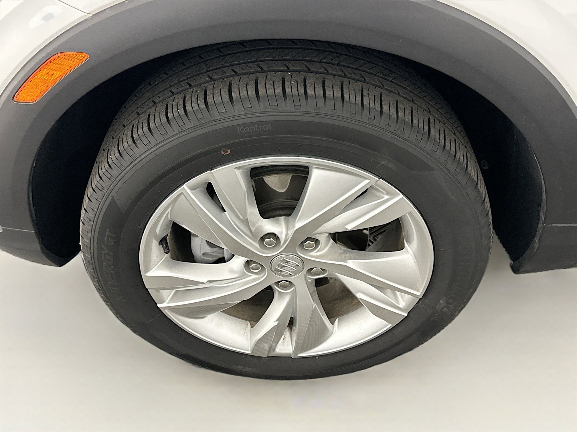 Used 2025 Buick Encore GX Preferred image 11