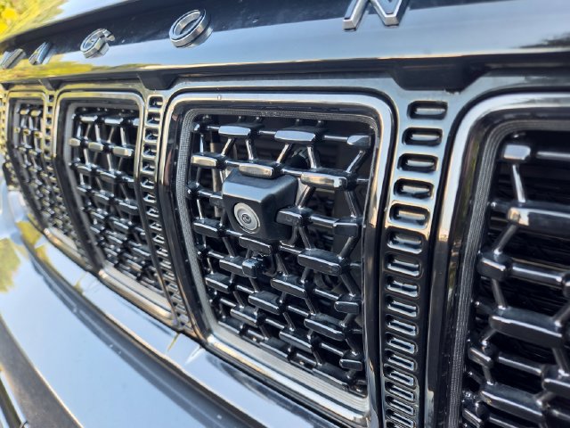 Used 2024 Jeep Grand Wagoneer Series II Obsidian w/ Quick Order Packagew 28T AWD/4WD image 37