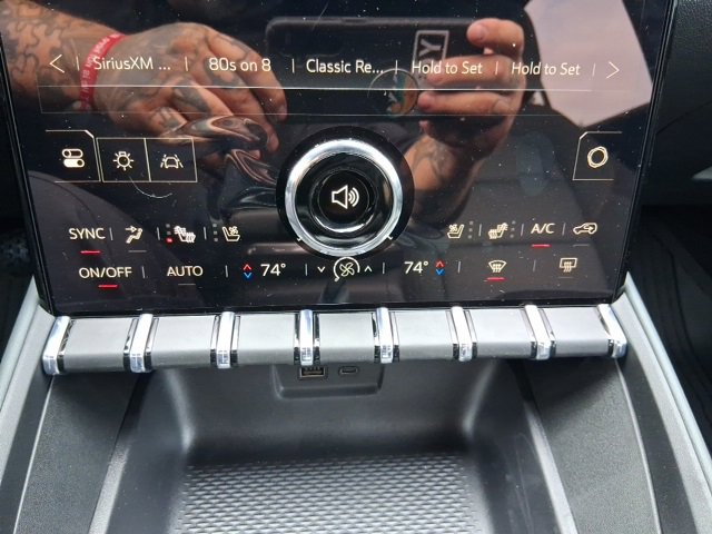 New 2026 GMC Terrain AT4 w/ Convenience Package III image 19