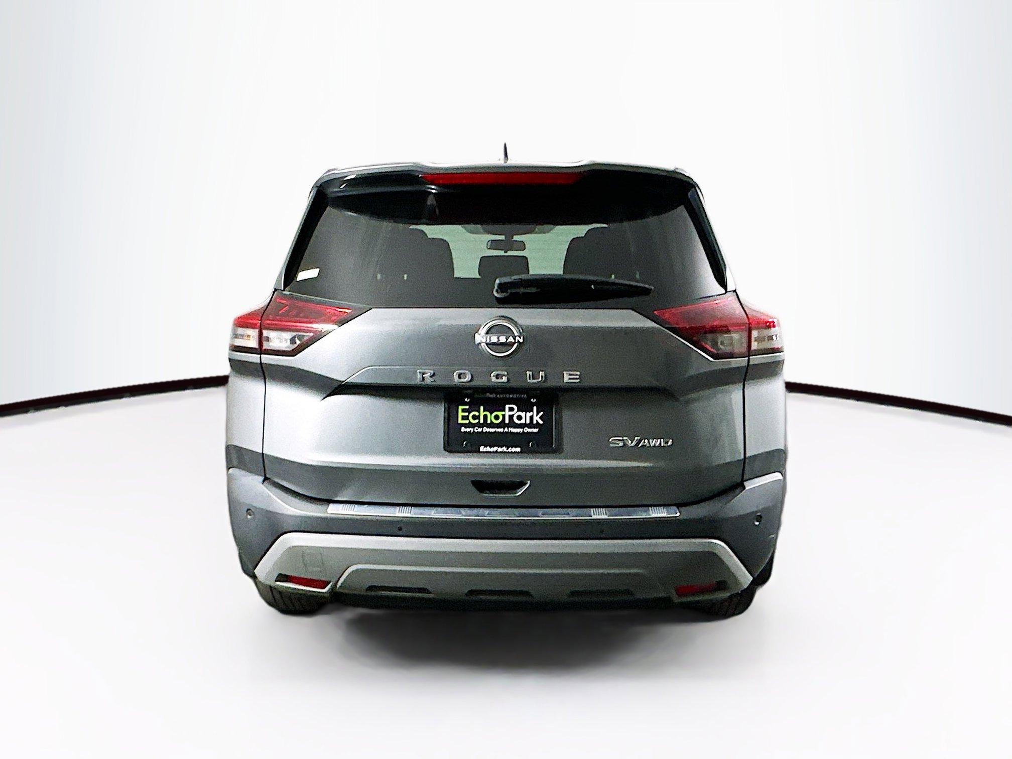 Used 2023 Nissan Rogue SV image 5