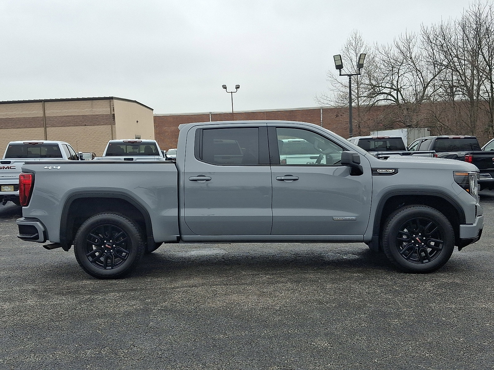 Used 2024 GMC Sierra 1500 Elevation image 8