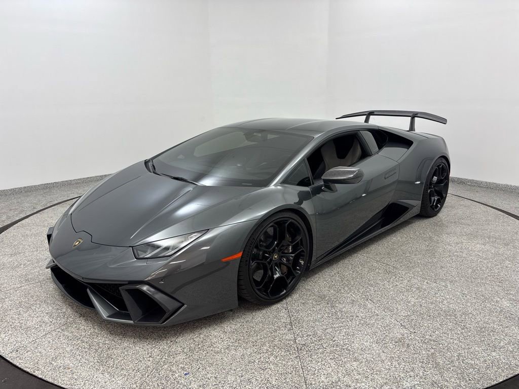 Used 2015 Lamborghini Huracan LP 610-4 image 28
