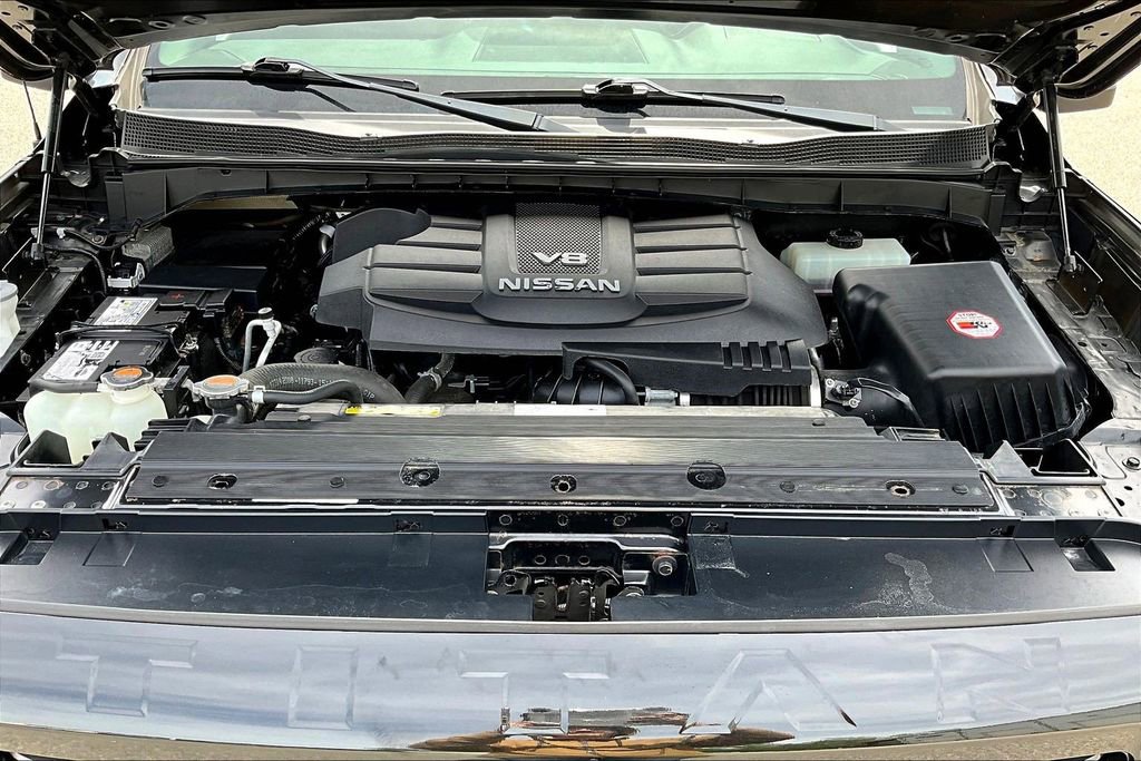 Used 2018 Nissan Titan PRO-4X w/ Pro-4x Convenience Package image 33