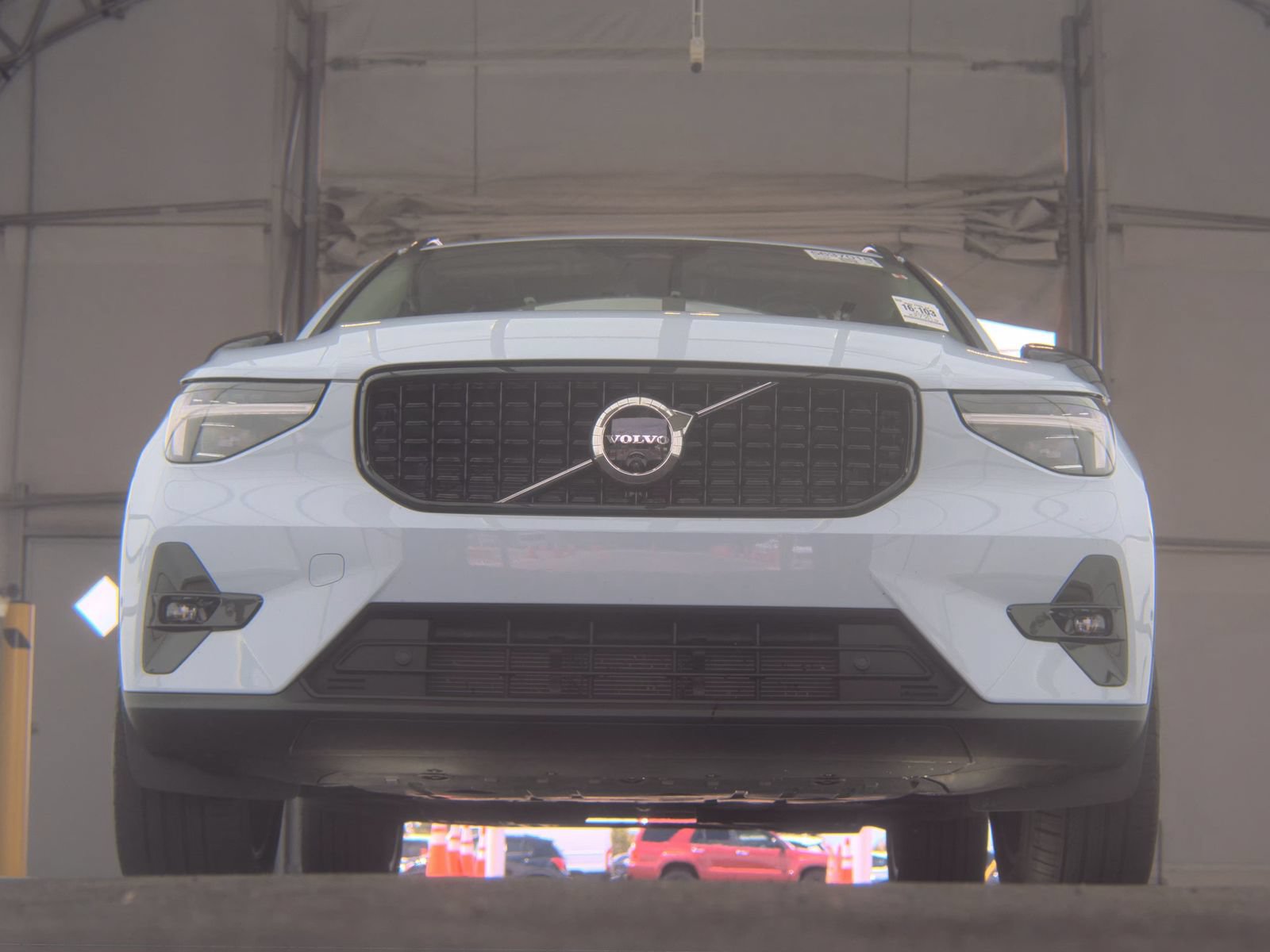 Used 2026 Volvo XC40 B5 Plus AWD/4WD image 4