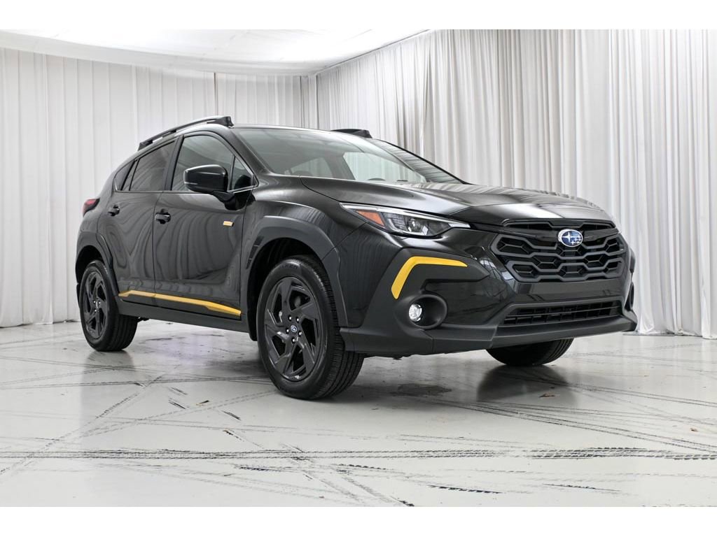 Used 2025 Subaru Crosstrek 2.5i Sport w/ Crosstrek Mirror Package image 2