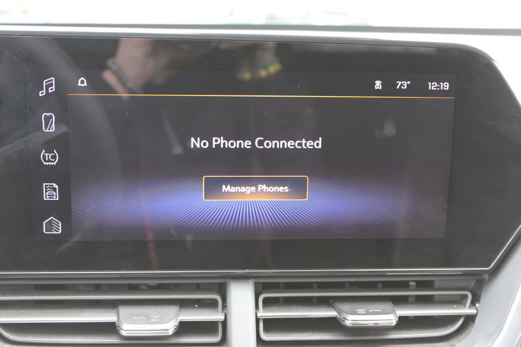 Used 2025 Chevrolet Trax LT image 40