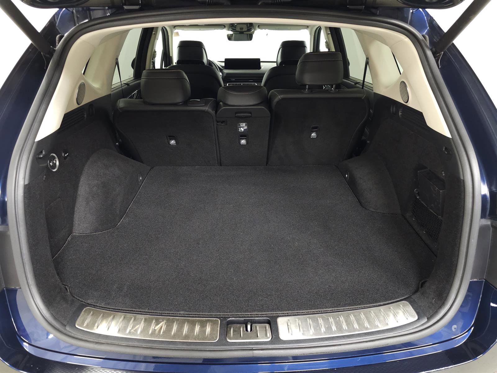 Used 2021 Genesis GV80 3.5T w/ Advanced Package 06 image 7