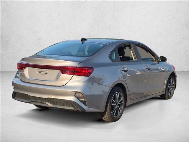 Used 2023 Kia Forte LXS FWD image 4
