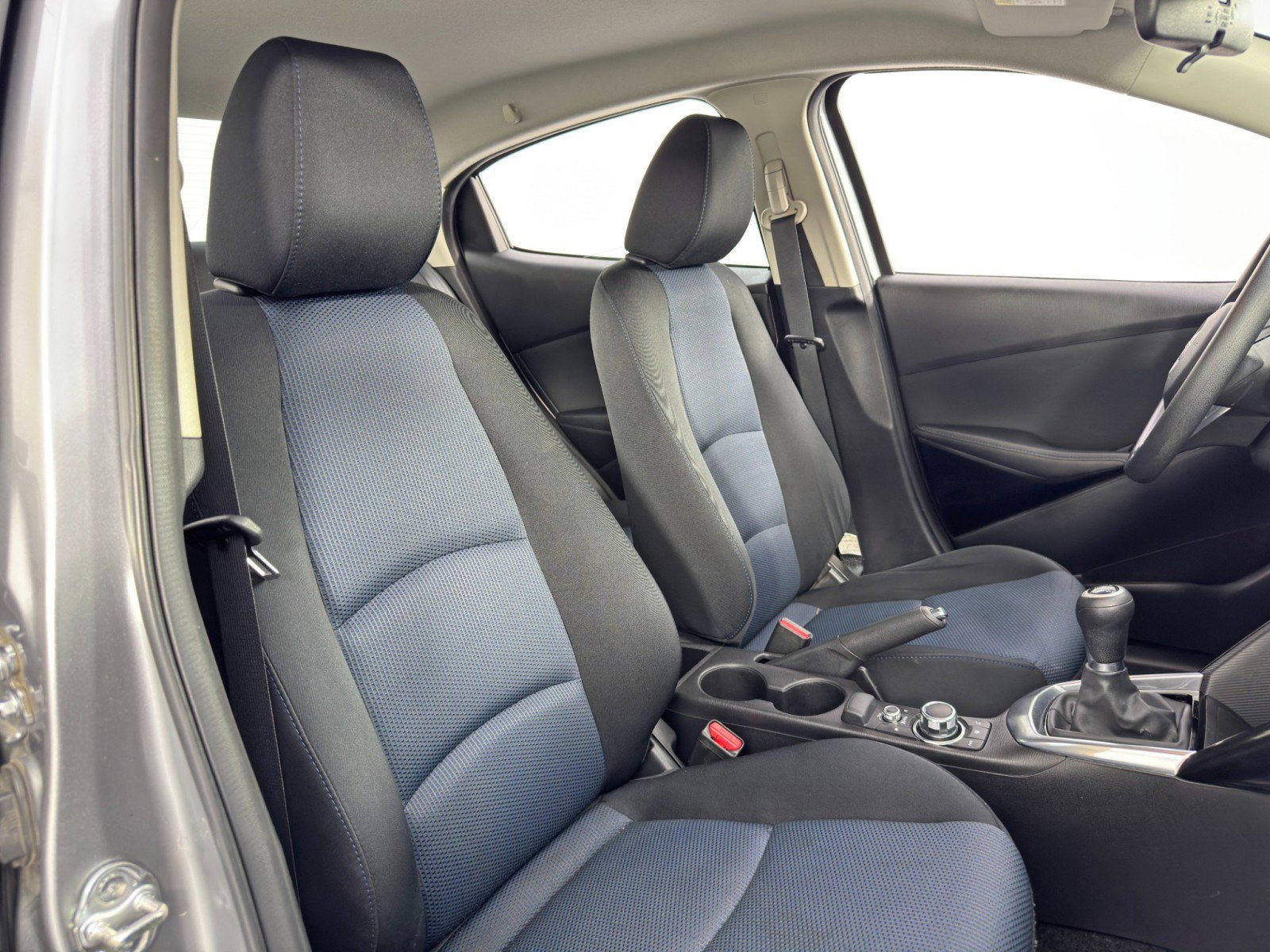 Used 2016 Scion iA image 31