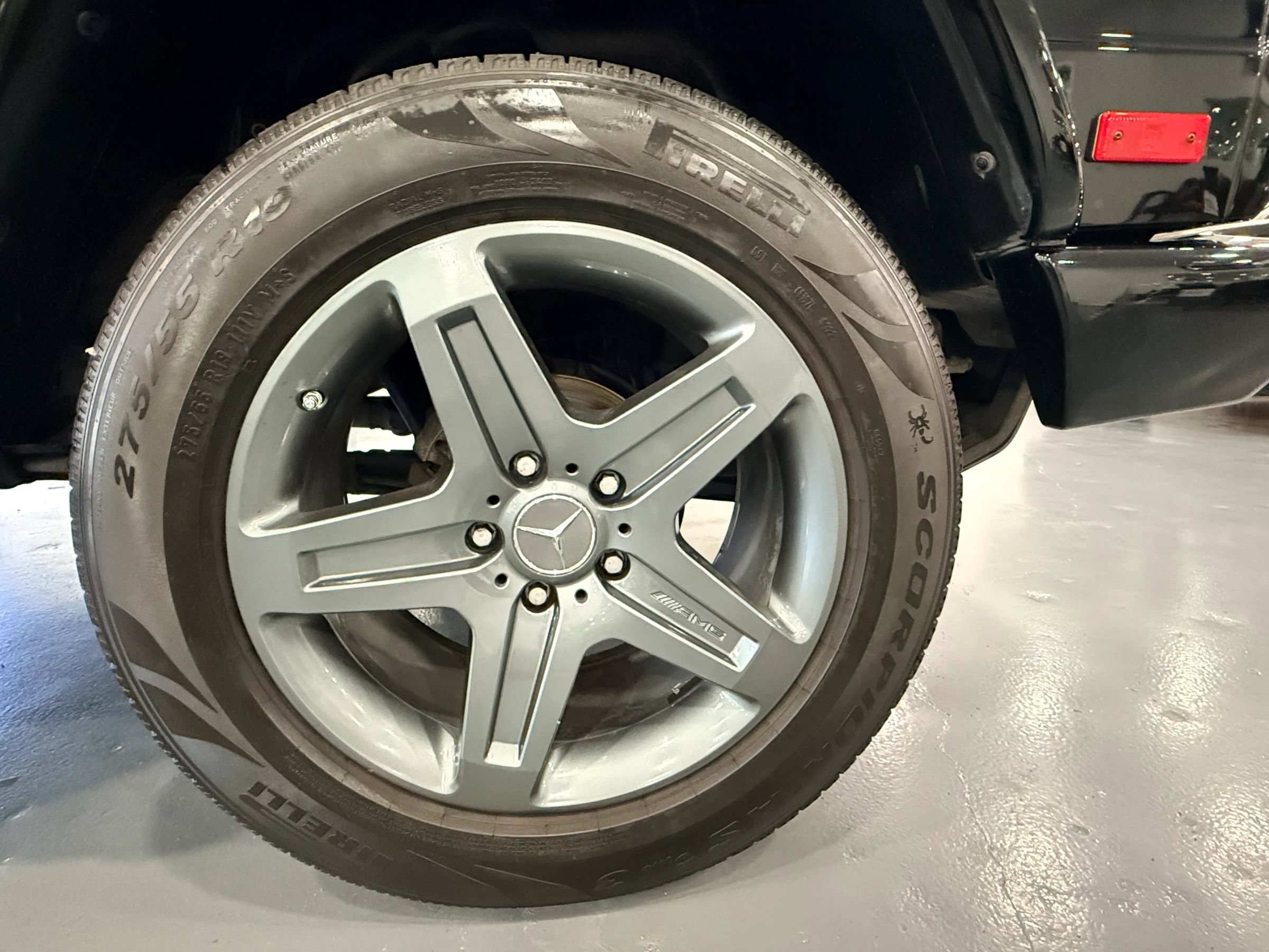 Used 2017 Mercedes-Benz G 550 image 38