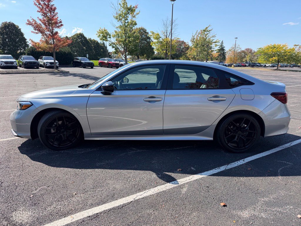 Used 2025 Honda Civic Sport image 22