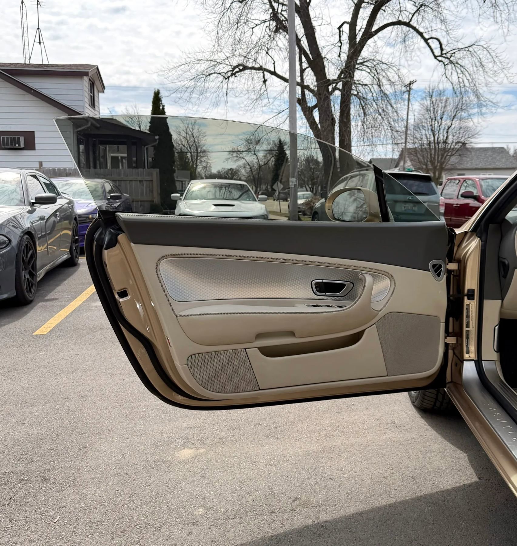 Used 2010 Bentley Continental GT image 9