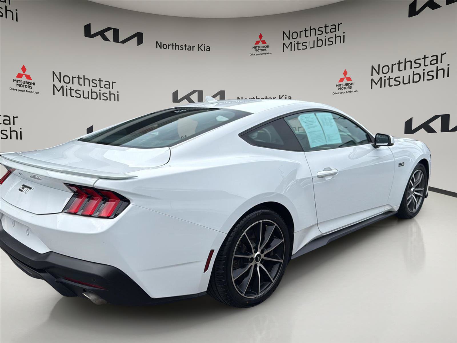 Used 2024 Ford Mustang GT Premium RWD image 6