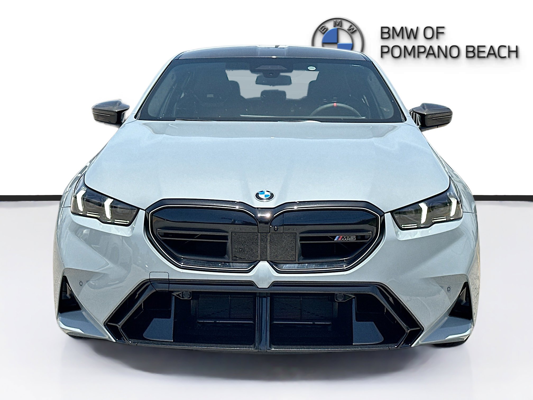 New 2026 BMW M5 w/ Carbon Package image 2