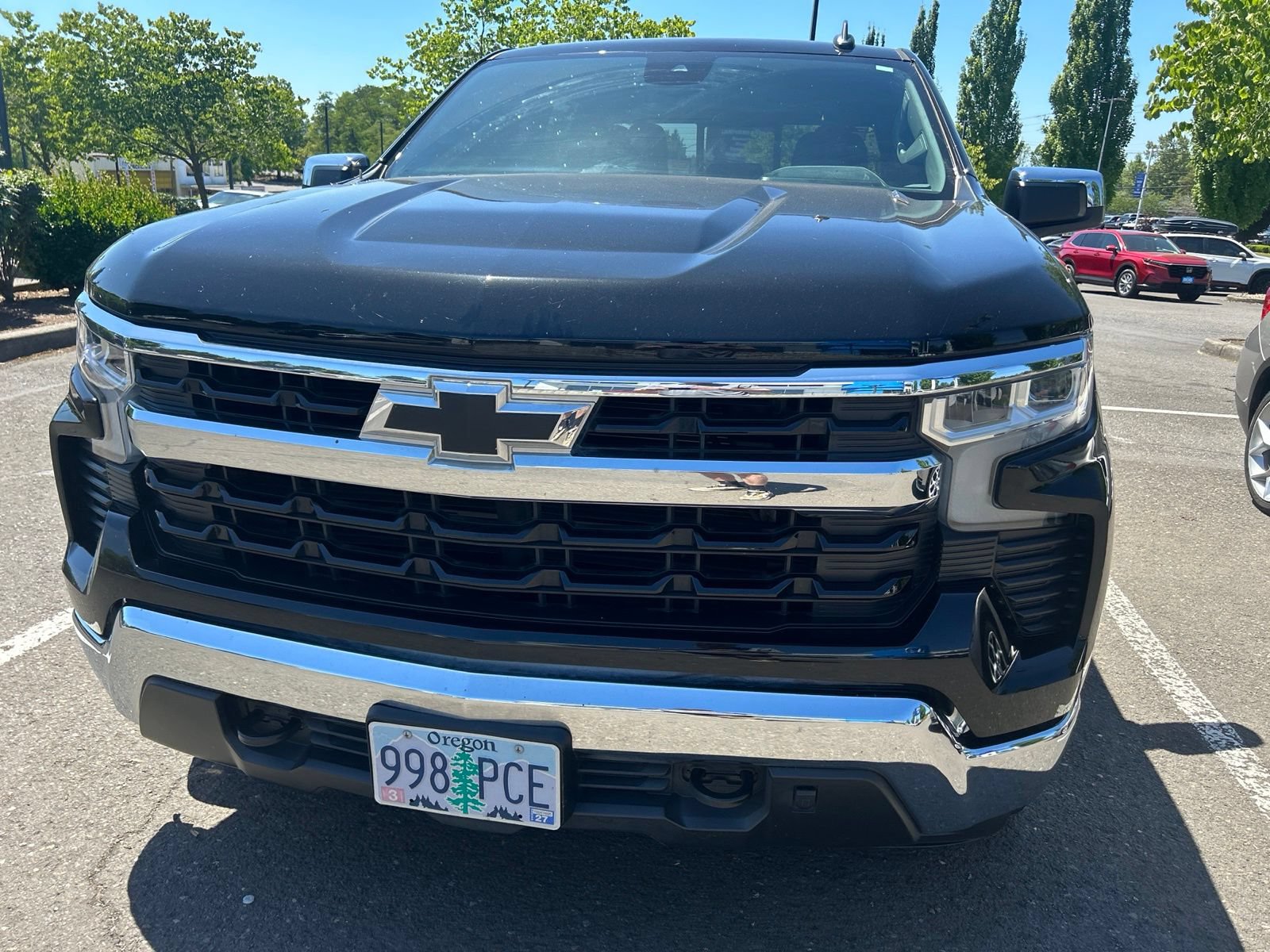 Used 2023 Chevrolet Silverado 1500 LT w/ Z71 Off-Road Package AWD/4WD image 2