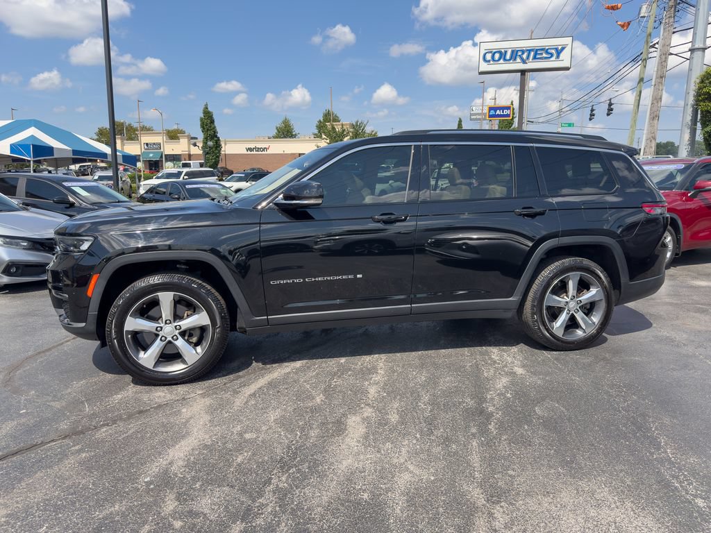 Used 2021 Jeep Grand Cherokee L Limited w/ Trailer Tow Group (B) AWD/4WD image 8