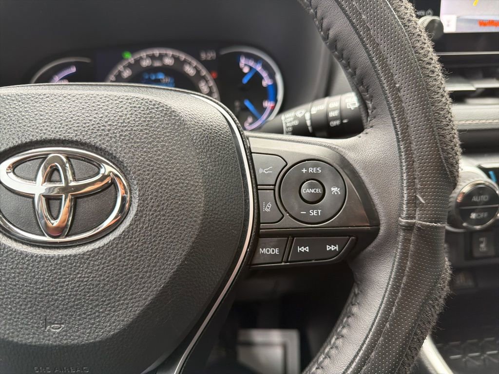 Used 2024 Toyota RAV4 XLE w/ Convenience Package image 35