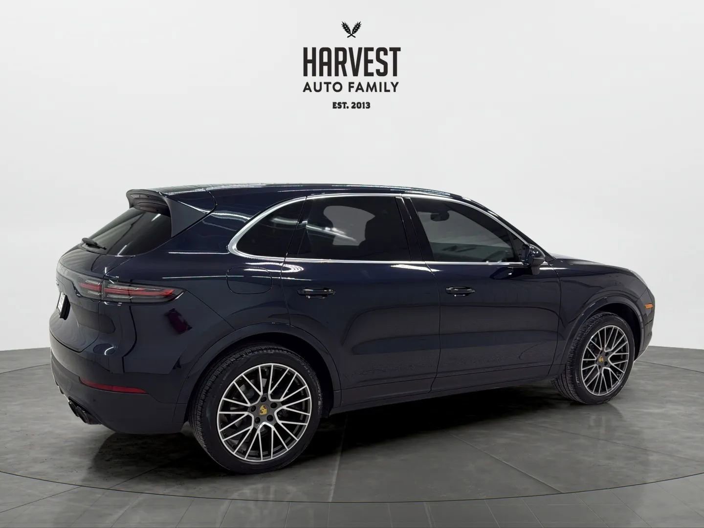 Used 2020 Porsche Cayenne AWD/4WD image 7