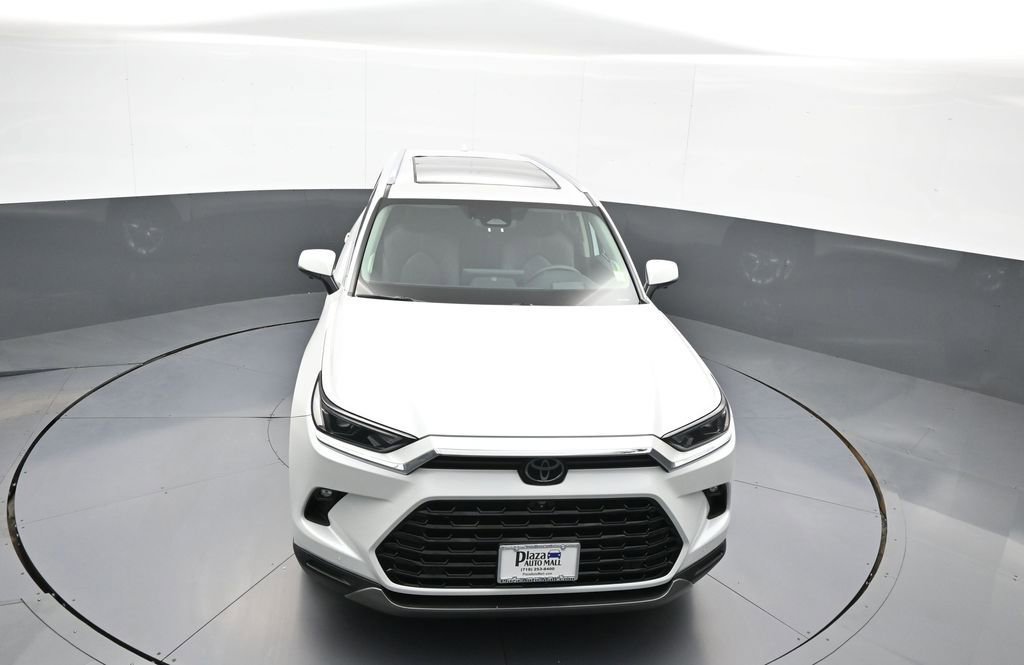 Certified 2024 Toyota Grand Highlander Platinum image 37