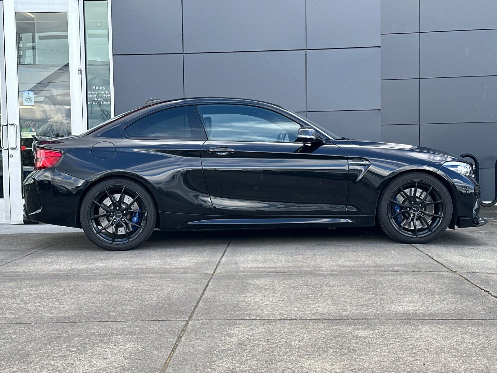 Used 2018 BMW M2 image 2