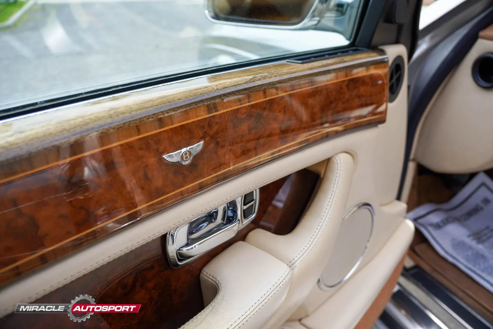 Used 2005 Bentley Arnage RL RWD image 13