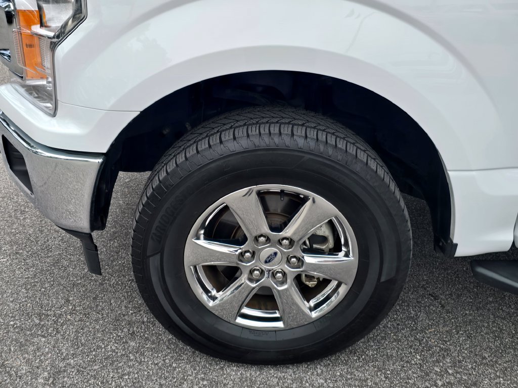 Used 2018 Ford F150 XLT w/ Equipment Group 302A Luxury AWD/4WD image 27